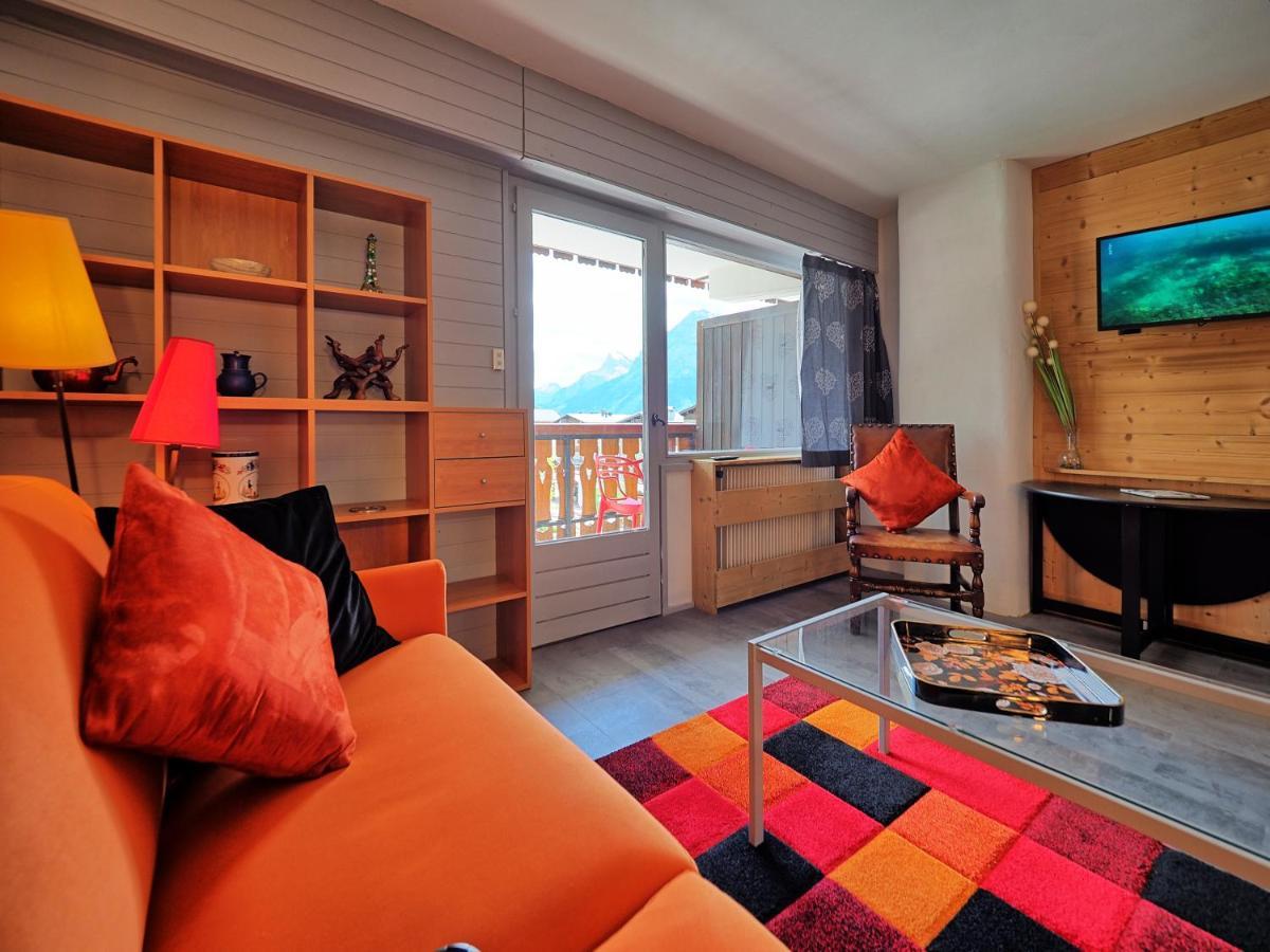 Vintage Chic -Central, Wifi, Mountain View เลการ์รอซ-ดาราช ภายนอก รูปภาพ
