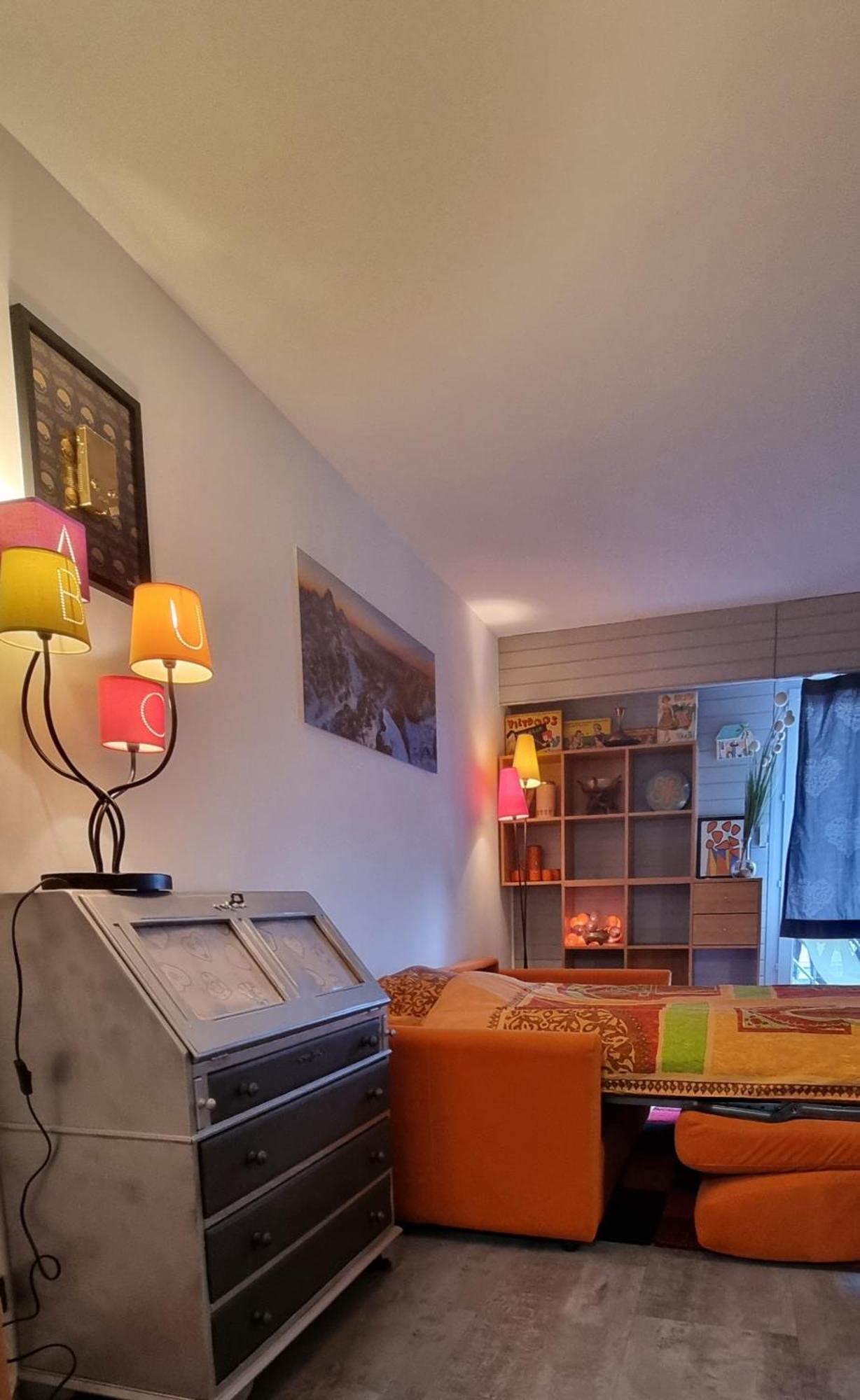 Vintage Chic -Central, Wifi, Mountain View เลการ์รอซ-ดาราช ภายนอก รูปภาพ